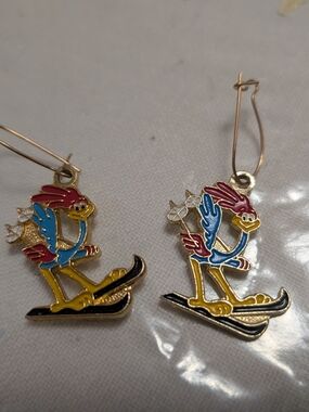 Vintage Road Runner Skiing Enamel Drop Earrings - Multicolor
